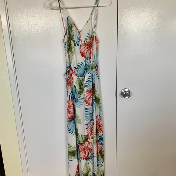 Tropical leaf print long dress - Picture 12 of 14